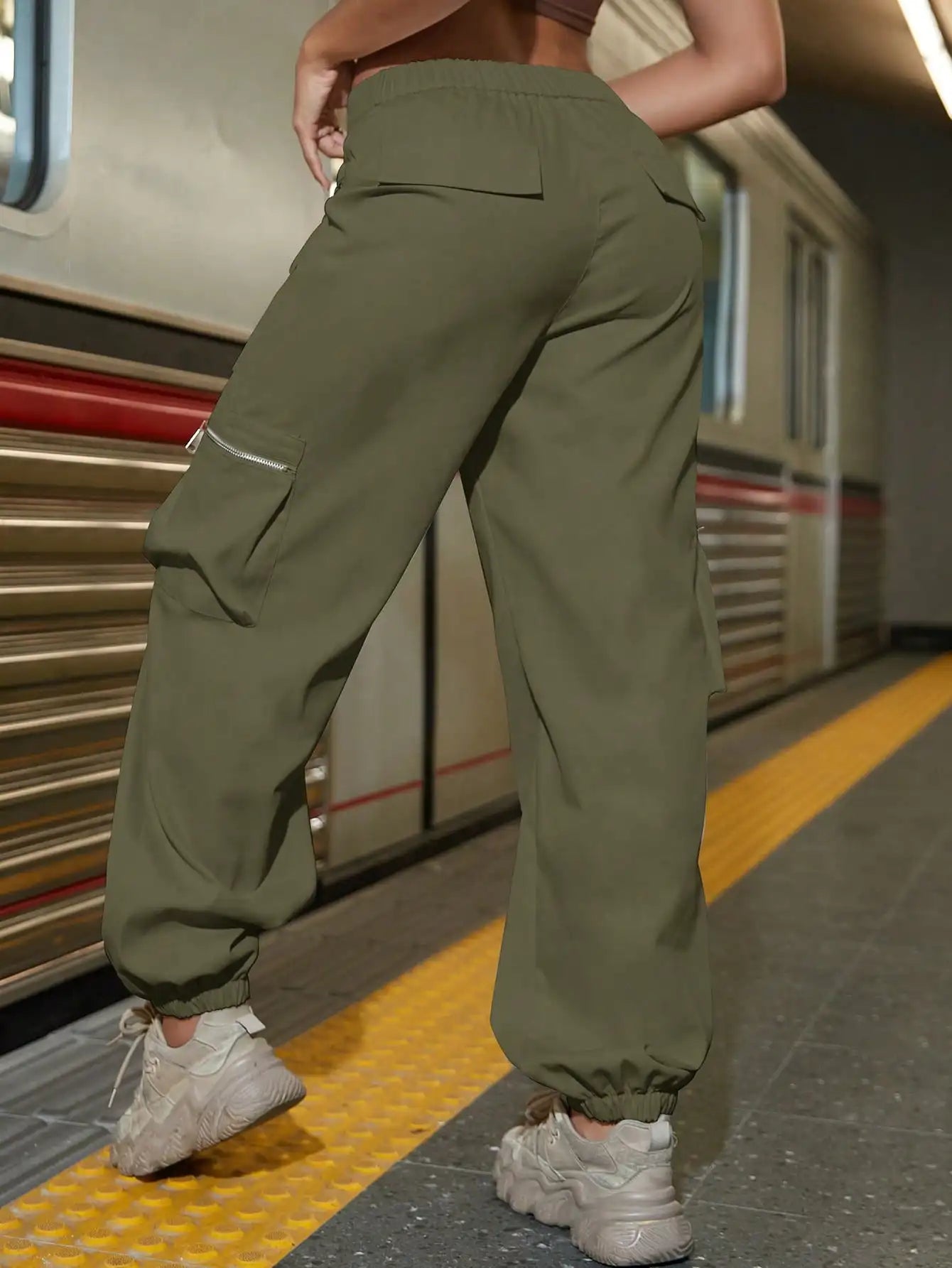 Flap Zipper Cargo