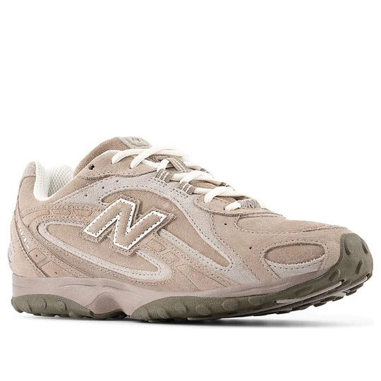 New Balance 204L Mushroom Arid Stone