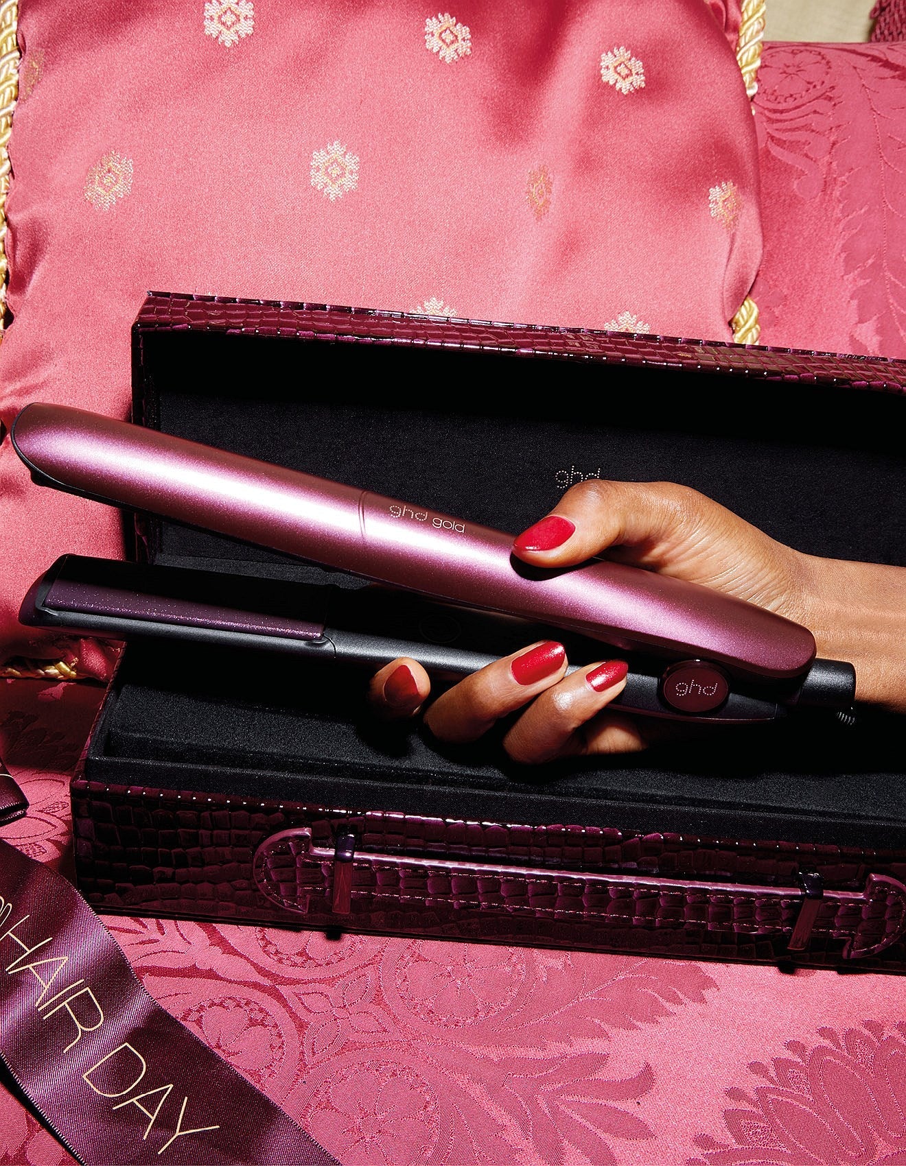GHD CHRONOS HAIR STRAIGHTENER IN CHERRY CHIC