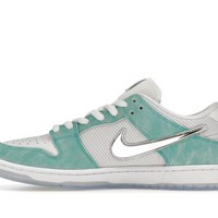 Nike SB Dunk Low April Skateboards