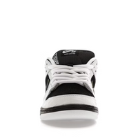 Nike SB Dunk Low TIGHTBOOTH