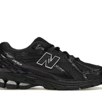 New Balance 1906R Black Metallic Silver