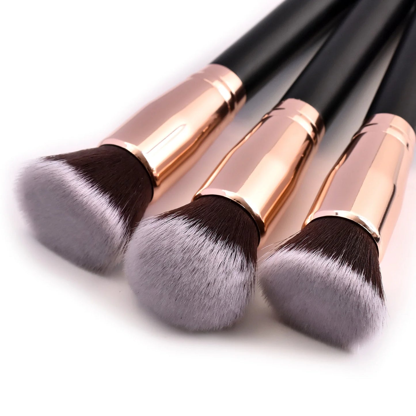 Elite Silk-Touch Powder & Blush Brush