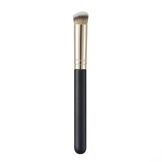 Flawless Complexion Blending Brush