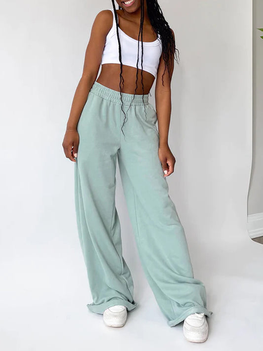 Scuba Mid-Rise Wide-Leg Pant
Regular
