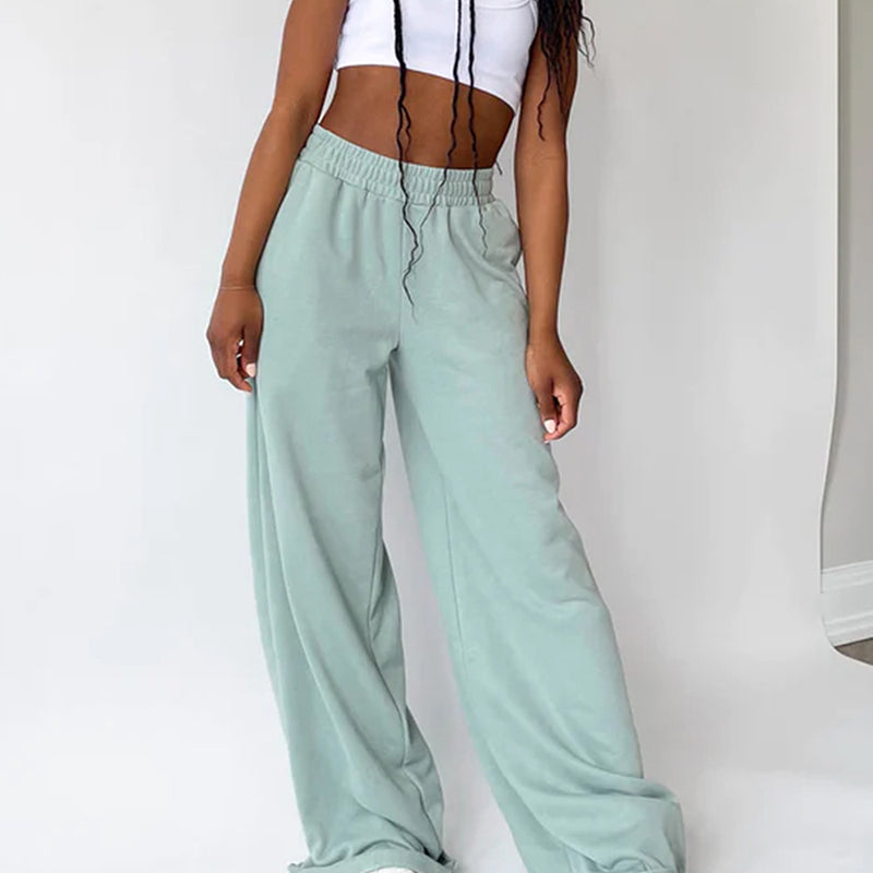Scuba Mid-Rise Wide-Leg Pant
Regular