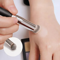 Precision Sculpt & Blend Brush