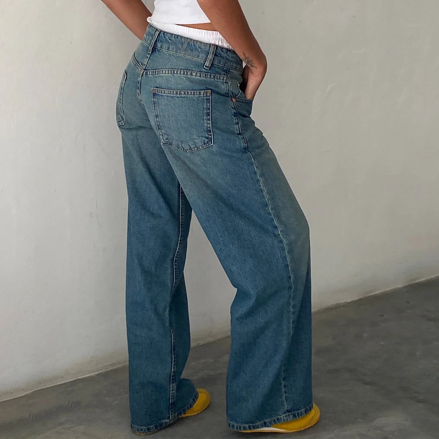 Low Waisted Multiple Pockets Pants
