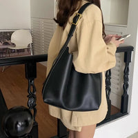 Single Shoulder Bag