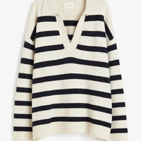 Collar Fine-Knit V-Neck Sweater