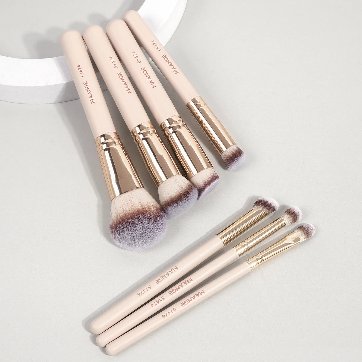 MAANGE Essential Artistry Set
