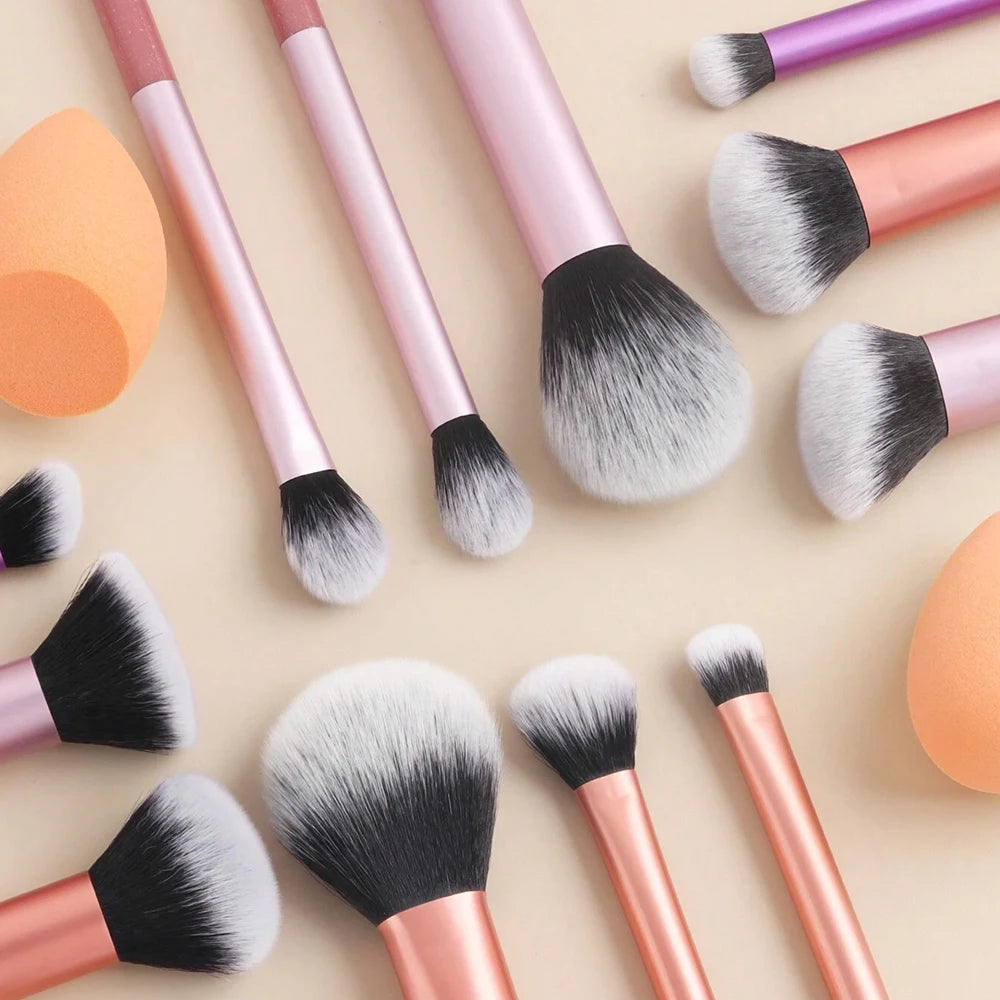 Signature Essentials Kit