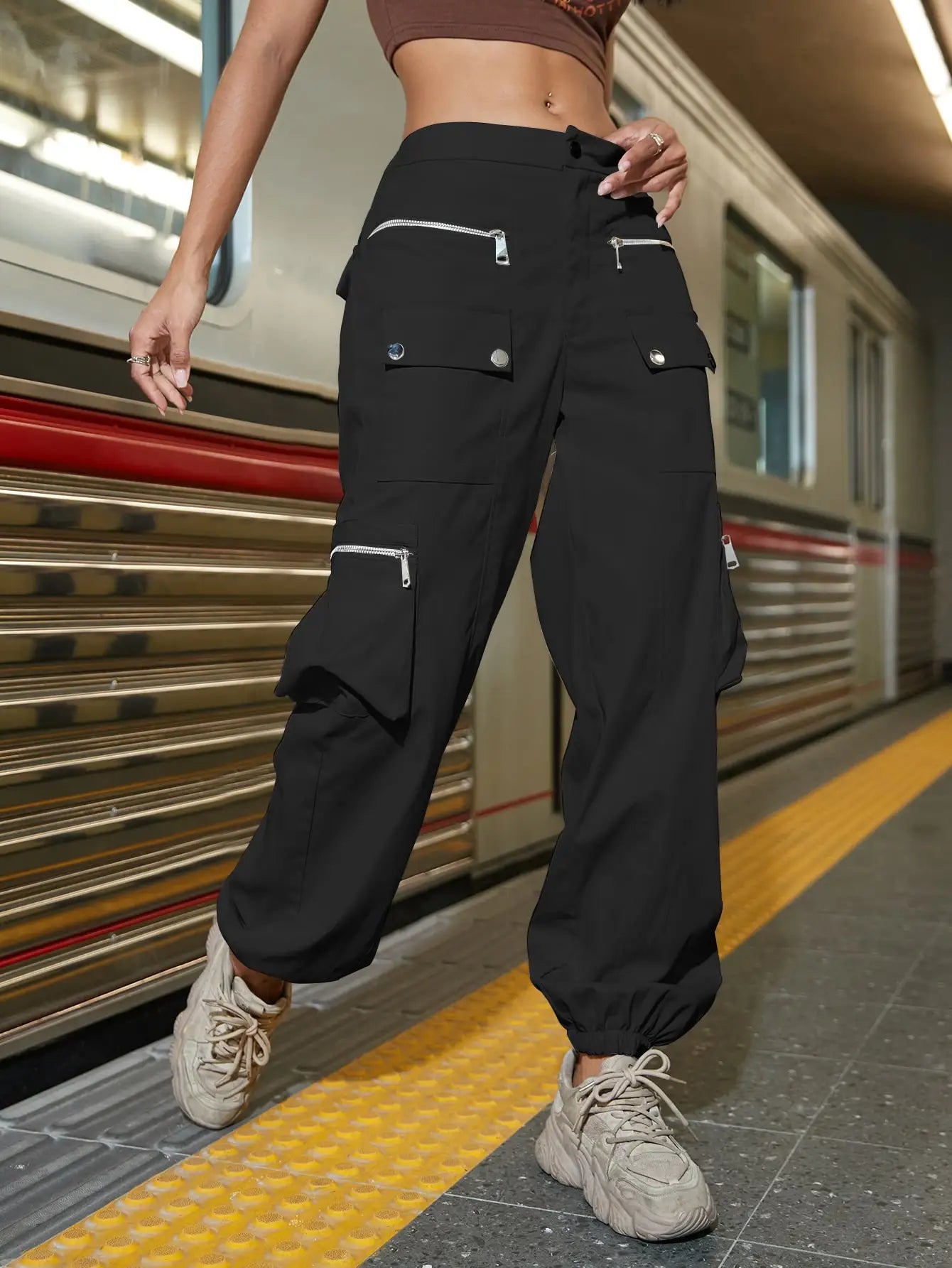 Flap Zipper Cargo
