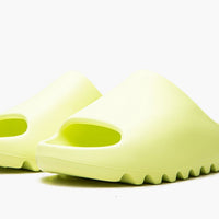 YEEZY SLIDE "Glow"
