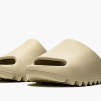 YEEZY SLIDE "Pure"